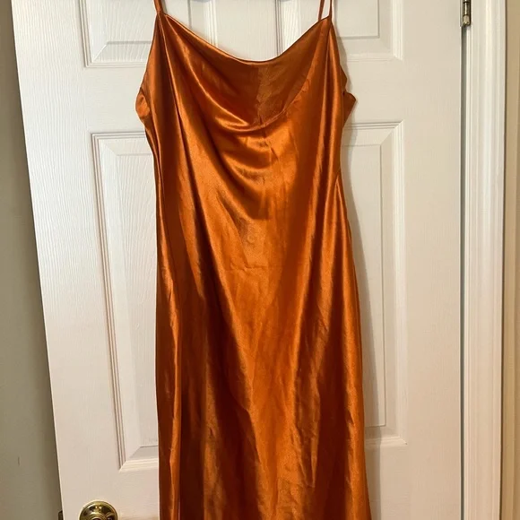 Sleek Orange Satin Slip Dress - Picture 4 of 5